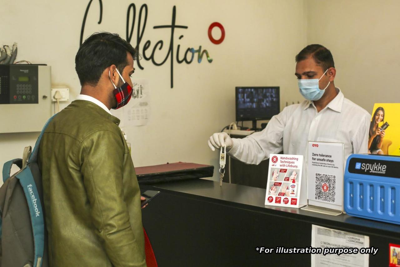 Collection O Hotel Aditya Palace Near Leisure Valley Park Gurgaon Bagian luar foto